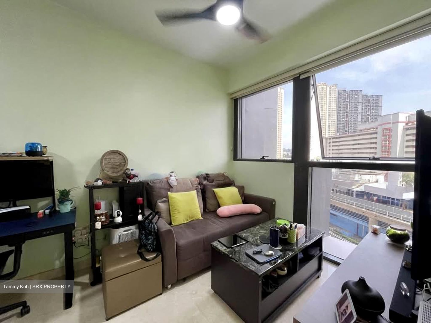 Commonwealth Towers (D3), Condominium #601608601